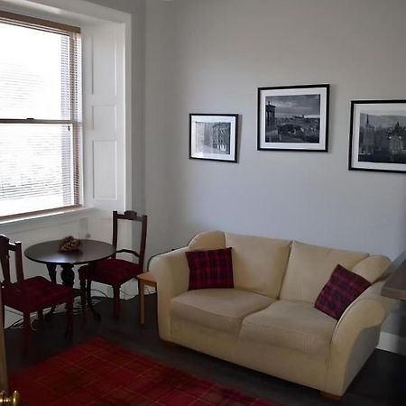 Edina Place -Lovely Central One Bedroom Apartment Edimburgo Exterior foto